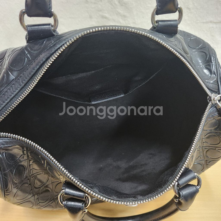 정품 살바토레 페레가모 가방 여성 보스턴백 토트백--6