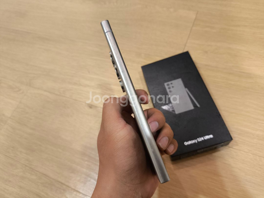 갤럭시S24울트라 512기가 티타늄그레이 팝니다--1