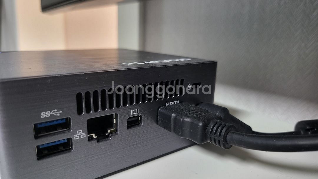 기가바이트 미니pc 팝니다 i3_6100/8g/120g--2