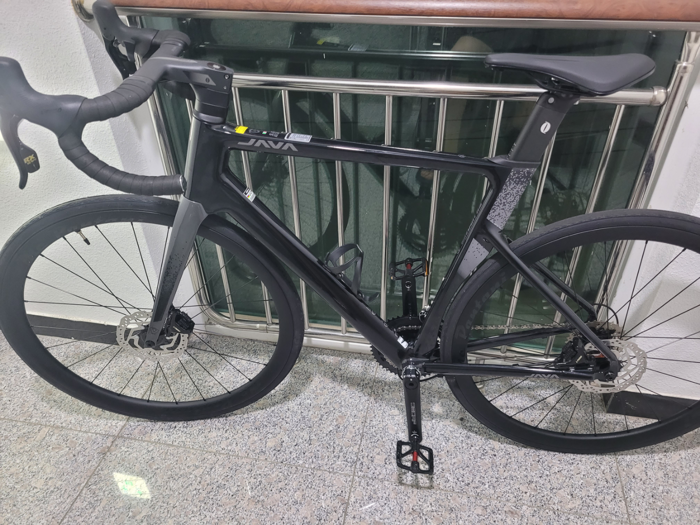 가성비 입문용 로드 자전거 자바 실룰로6(+카본휠)