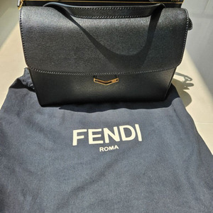 펜디 FENDI 가방 판매합니다