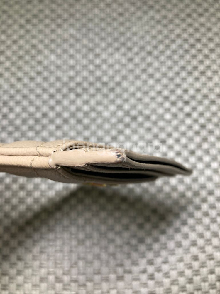 입생로랑 모노그램 금장 카드지갑--4