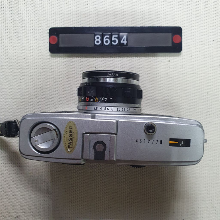 올림푸스 트랩 35 필름카메라 이미지