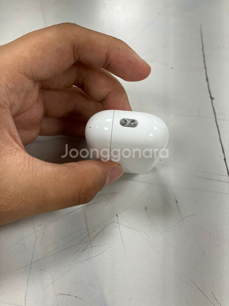 에어팟 프로 2세대 팝니다--3