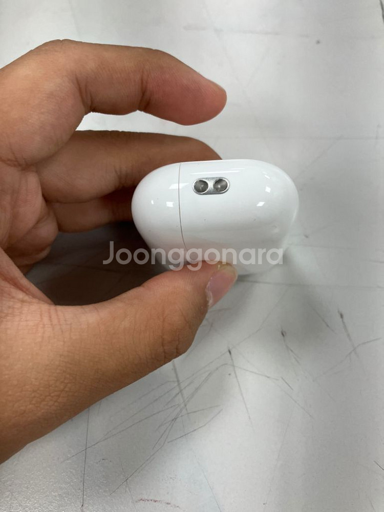 에어팟 프로 2세대 팝니다--4