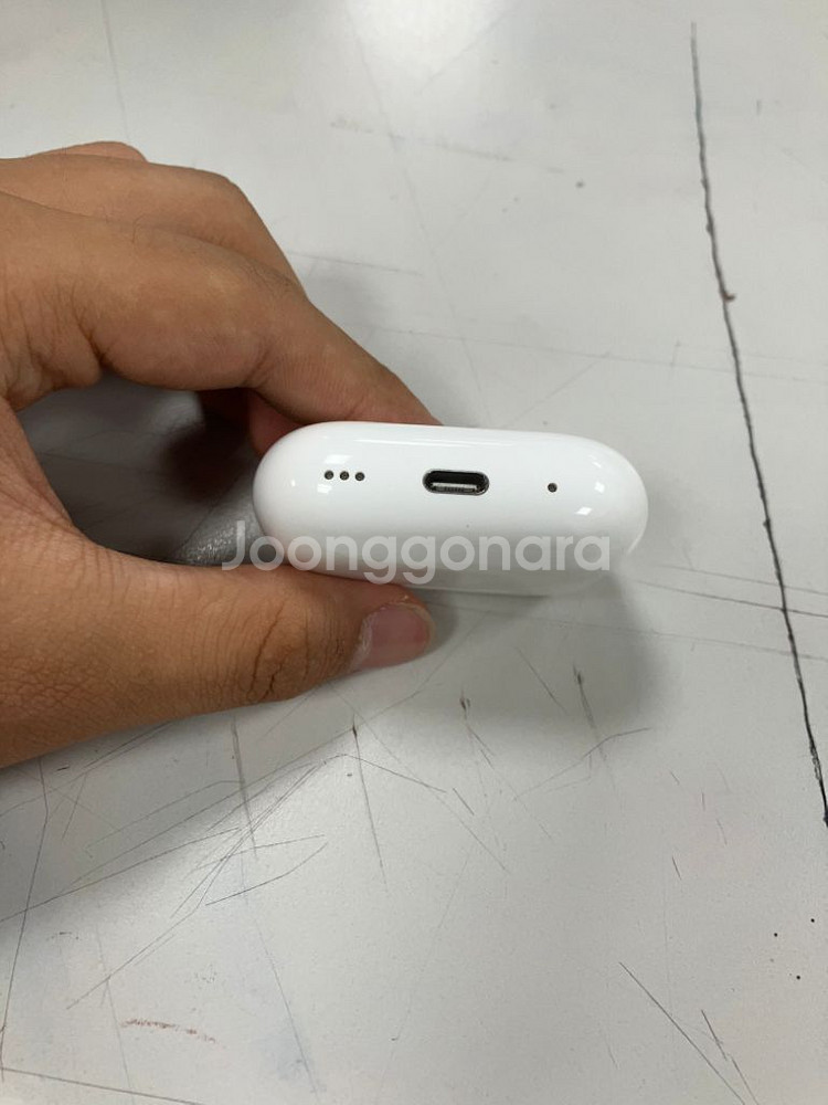 에어팟 프로 2세대 팝니다--2