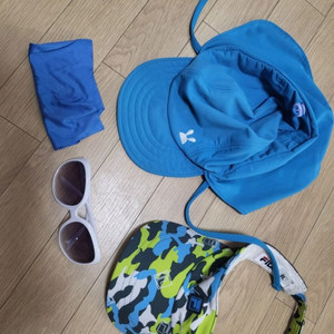 휠라썬캡. 물놀이모자. 선그라스 일괄판매