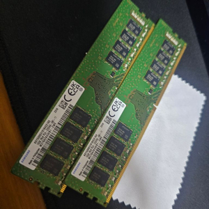 삼성 ddr4 16x2 32g 25600 램 팝니다