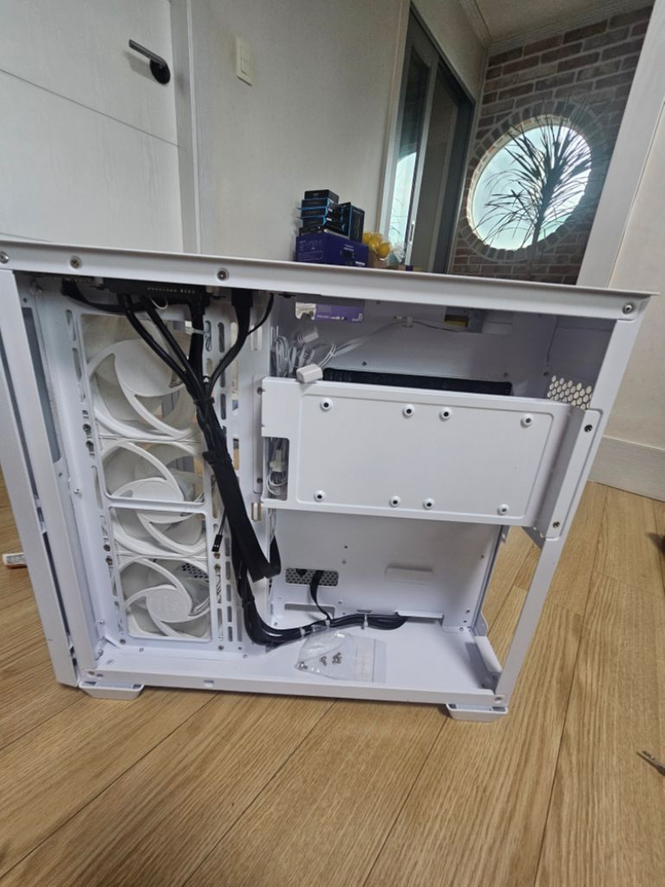 i5-9400F 보드셋 팝니다 (어항케이스 데스크탑--2