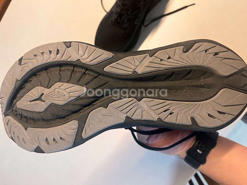 아식스 노바블라스트 275(2E)--2