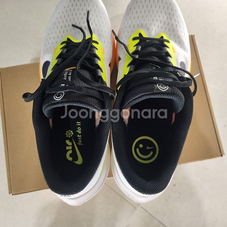 나이키 러닝화 윈플로10. 280--4