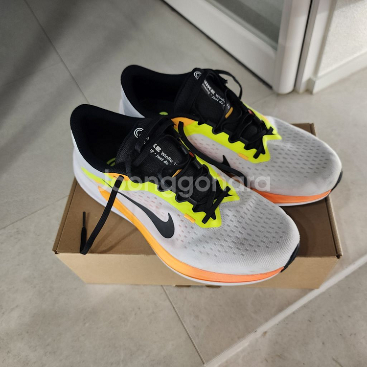 나이키 러닝화 윈플로10. 280--2