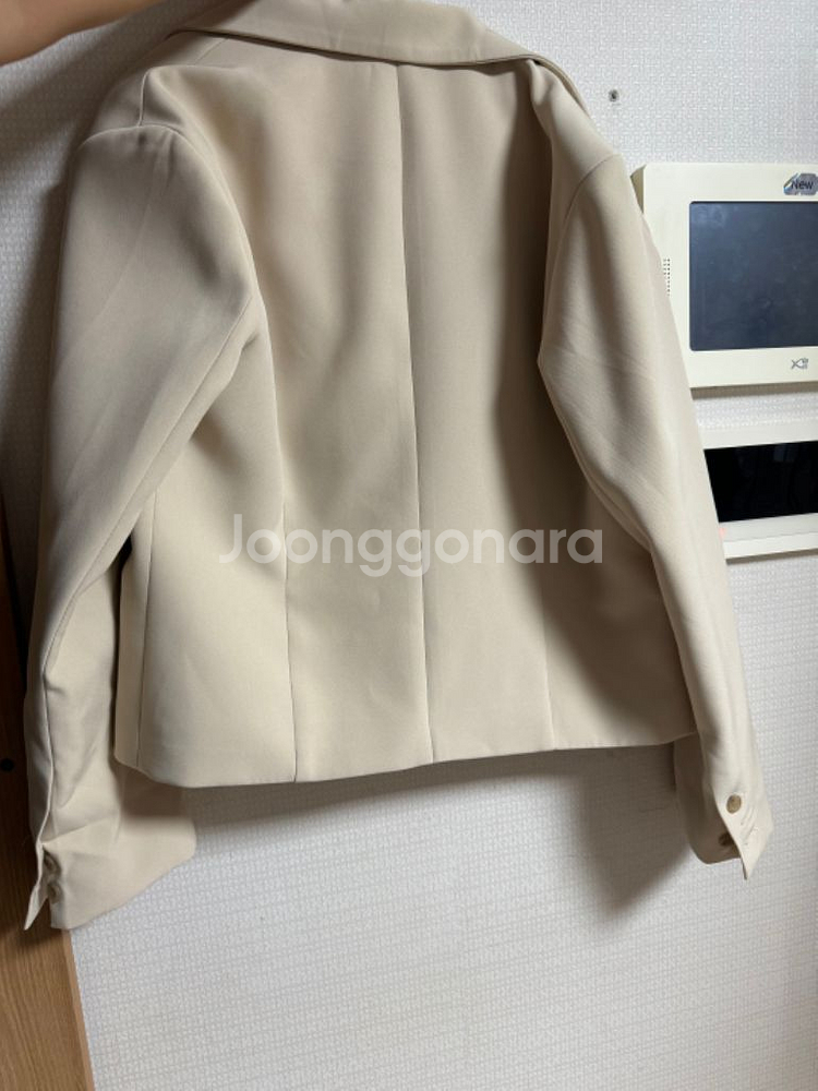 카라멜 블레이저 크롭 숏 자켓(가격내림)--1