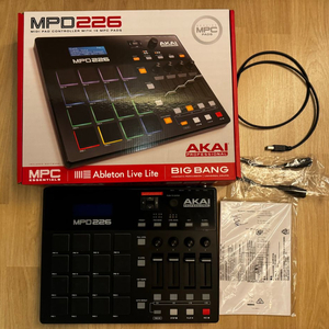 AKAI MPD 226 Pad Controller