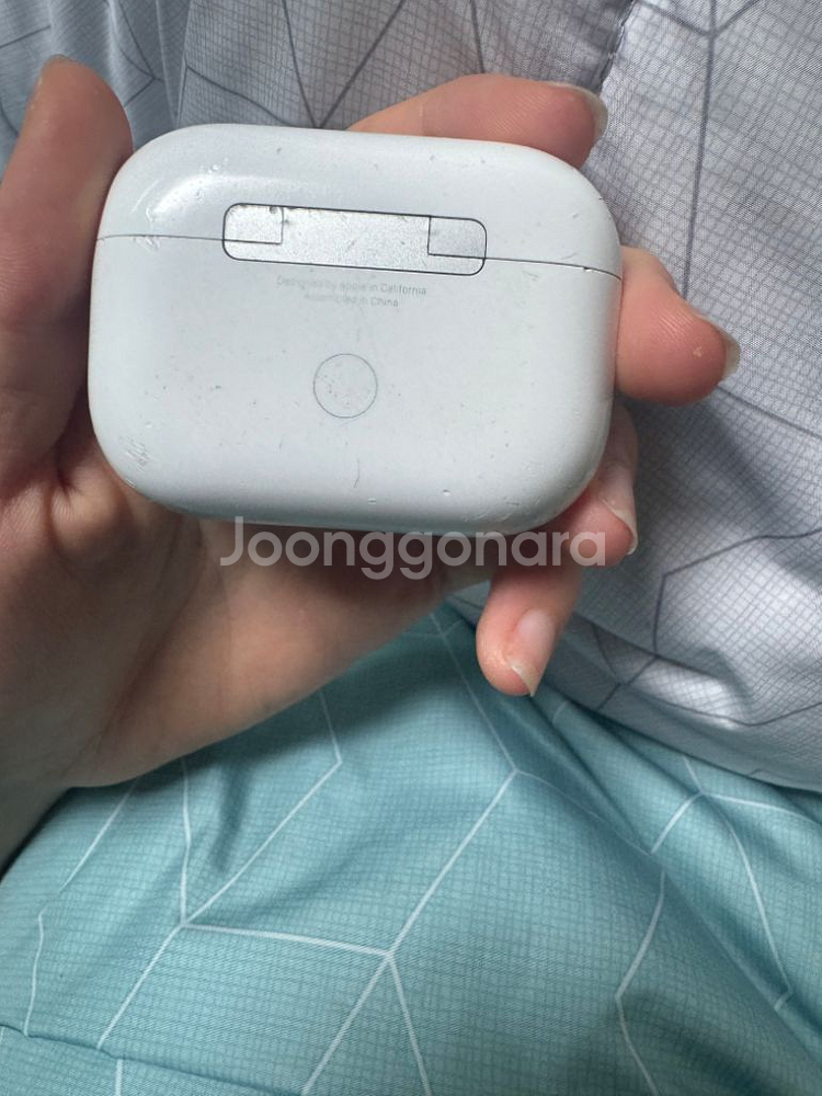 에어팟 프로2 본체 판매합니다--3