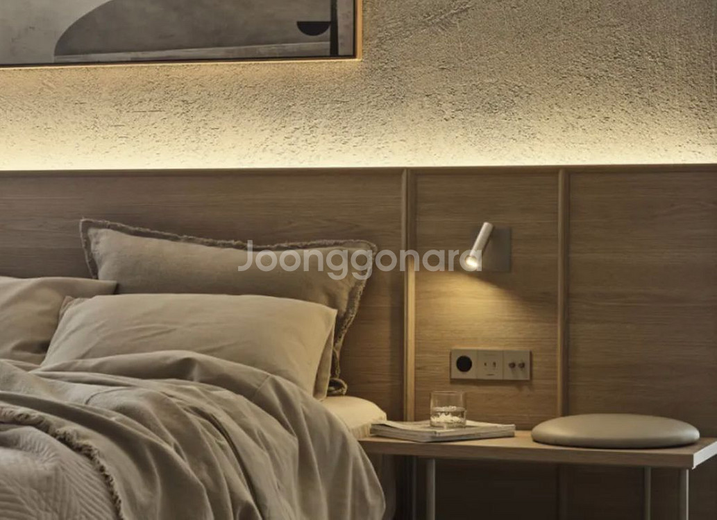 한샘 호텔 침대 프레임오크 패널 800 좌형 반값--3