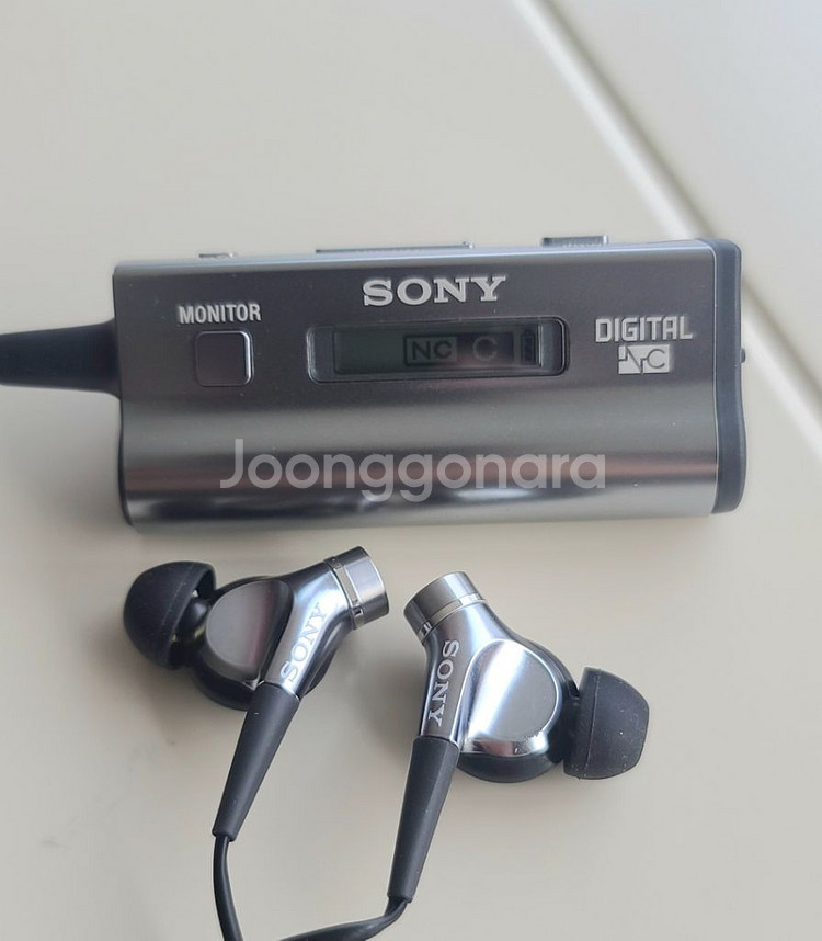 소니 MDR-NC300D 이어폰 풀박스 팝니다--4