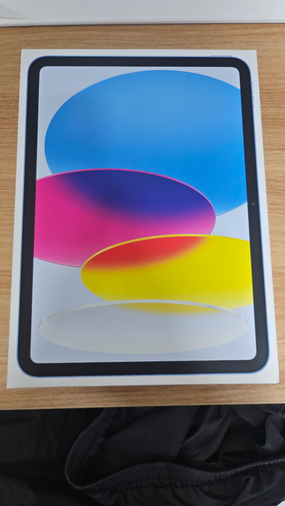 애플 아이패드 10세대 블루 64GB 미개봉팝니다