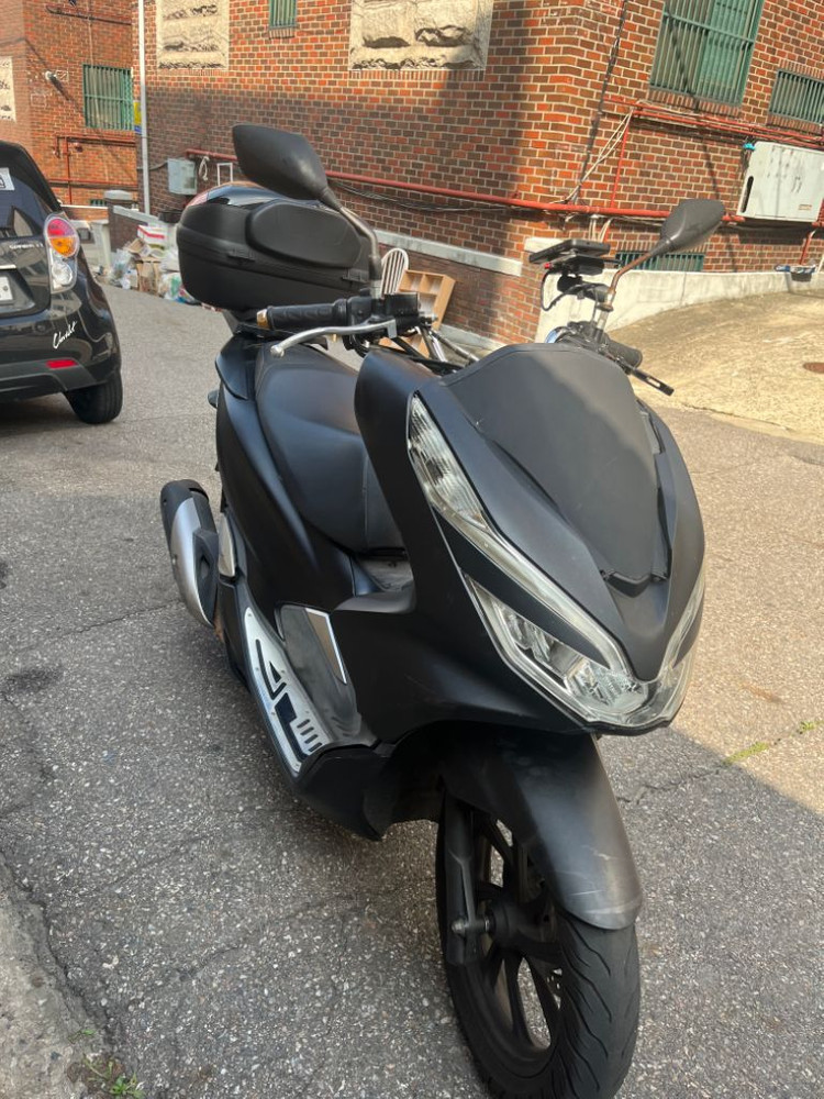 pcx 20년식 판매합니다--1