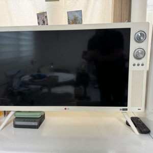 LG 클래식 TV 32LN630R 레트로 티비 모니터