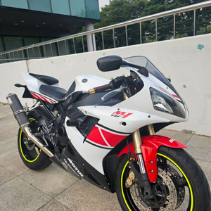 02년식 야마하 YZF-R1 알원 판매합니다.[ 대차]