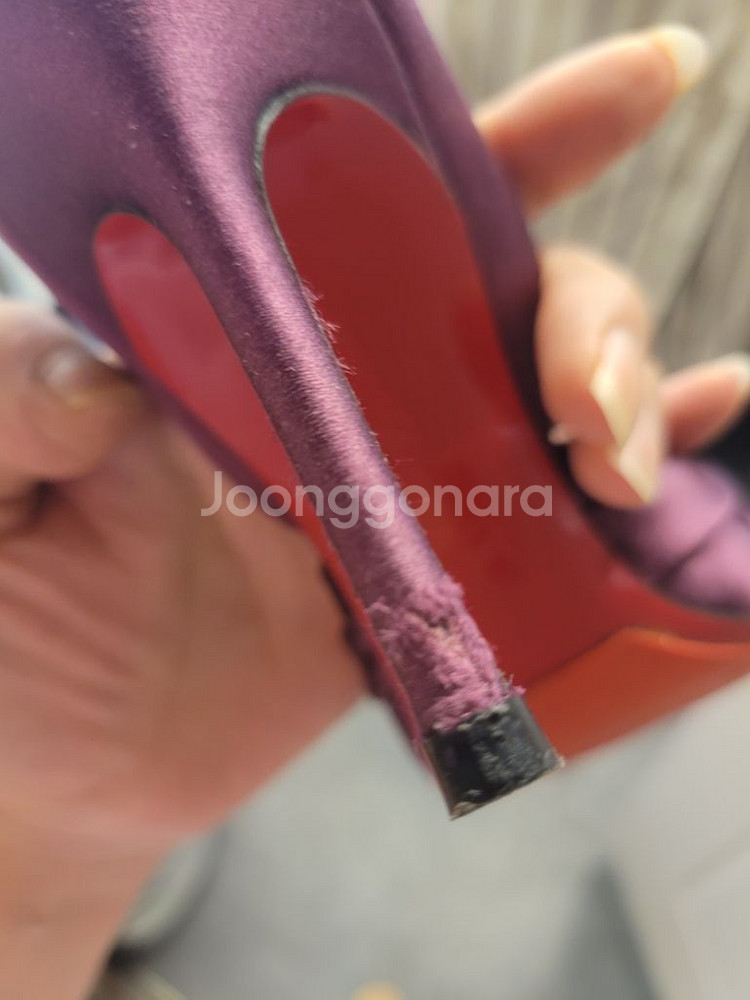 크리스찬 루부탱 구두 220 (정품)--8
