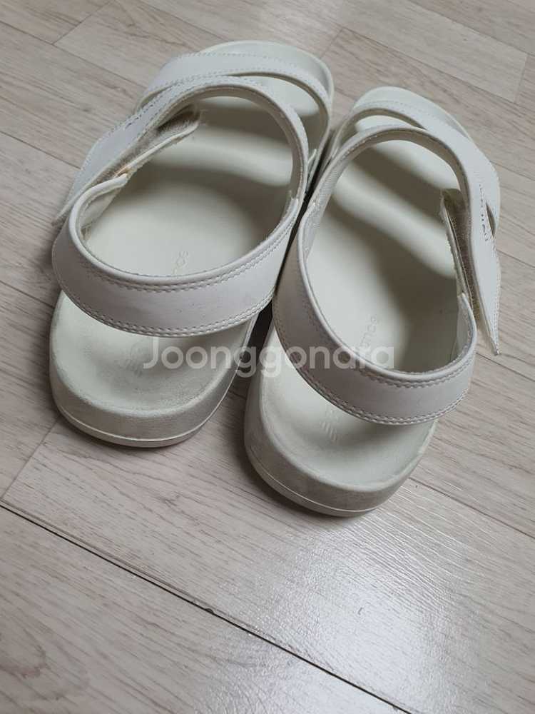 280 뉴발란스 여름 샌들 신발 280사이즈 완전좋아요--3