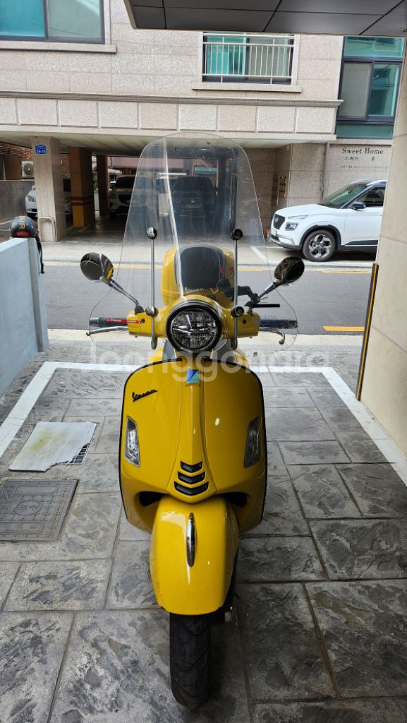 베스파gts125 i-get ABS--2