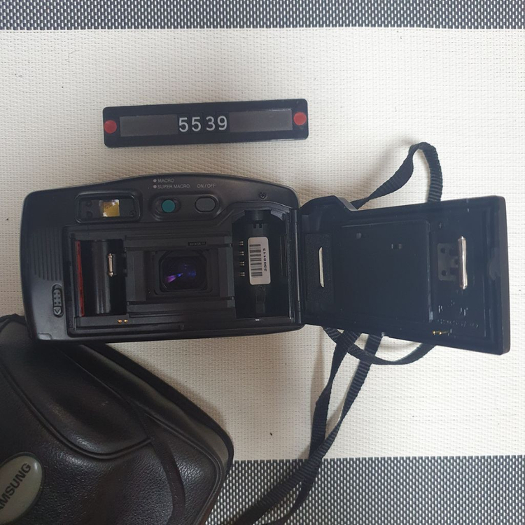 삼성캐녹스 퍼지줌 1050 필름카메라 파우치포함--4