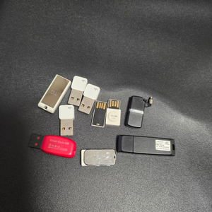 USB 8G/4G 일괄로 판매합니다.