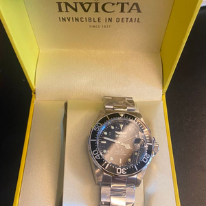 INVICTA 시계