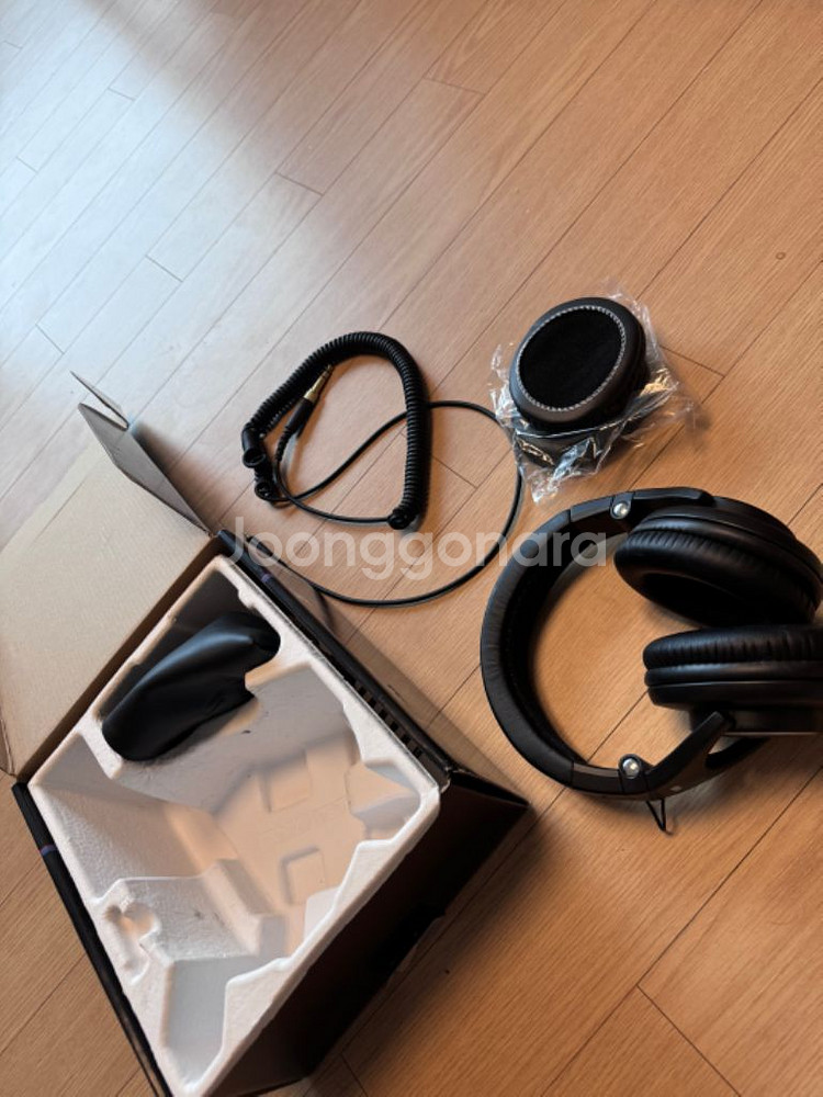 슈어 SHURE SRH840 헤드폰 팝니다--4