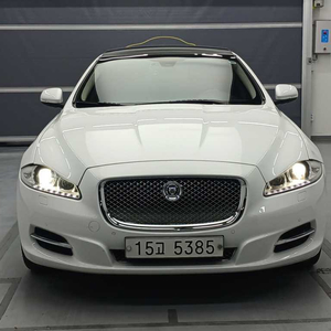 @13년식 XJ(8세대) 3.0 SC LWB AWD