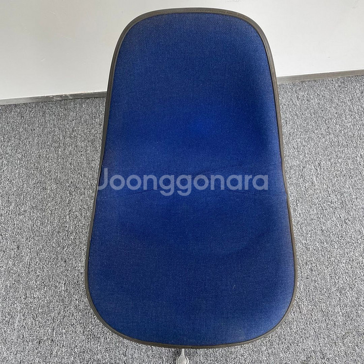 허먼밀러 임스체어 파이버글래스 사이드체어 PSCC--4