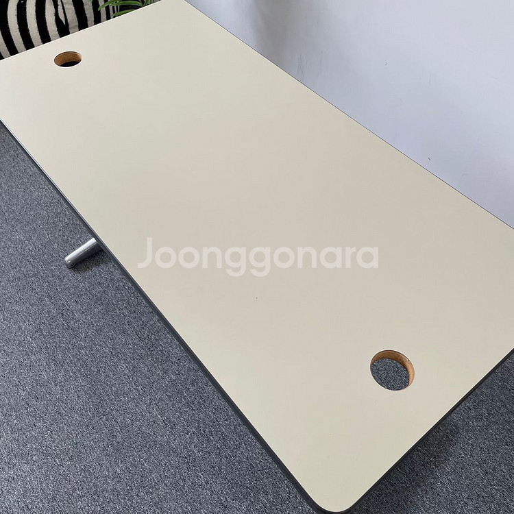 허먼밀러 액션오피스 빈티지데스크 122cm--3