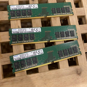 ddr4 8기가 램 3개