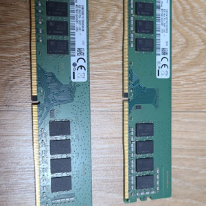 DDR4 8G 2개 판매합니다