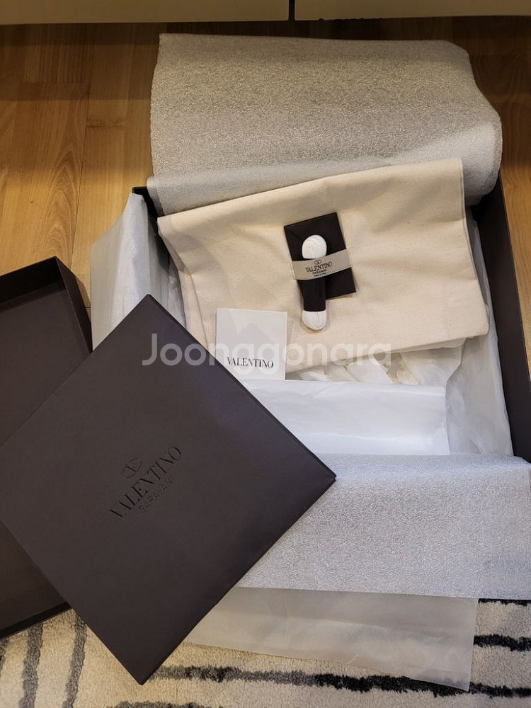 택포 [발렌티노]바운스 에어 VLTN 스니커즈--5