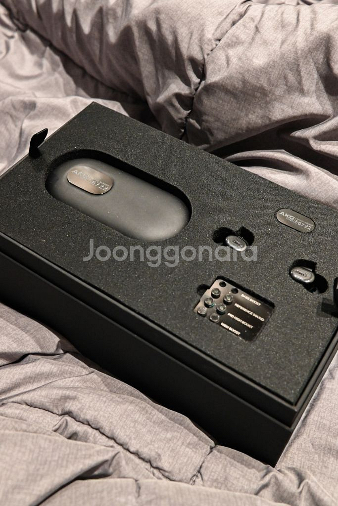 (민트급) akg n5005 이어폰 풀박스--1