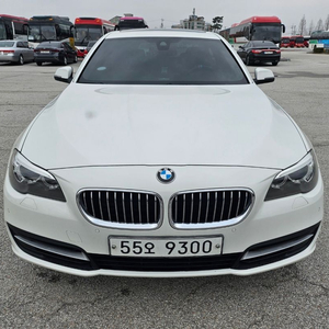 BMW 520d xDrive 흰색 무사고 팝니다