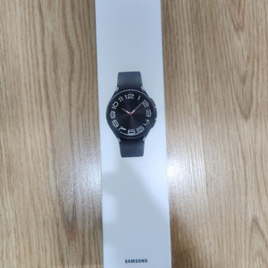 갤럭시워치6 클래식 43mm 미개봉팝니다