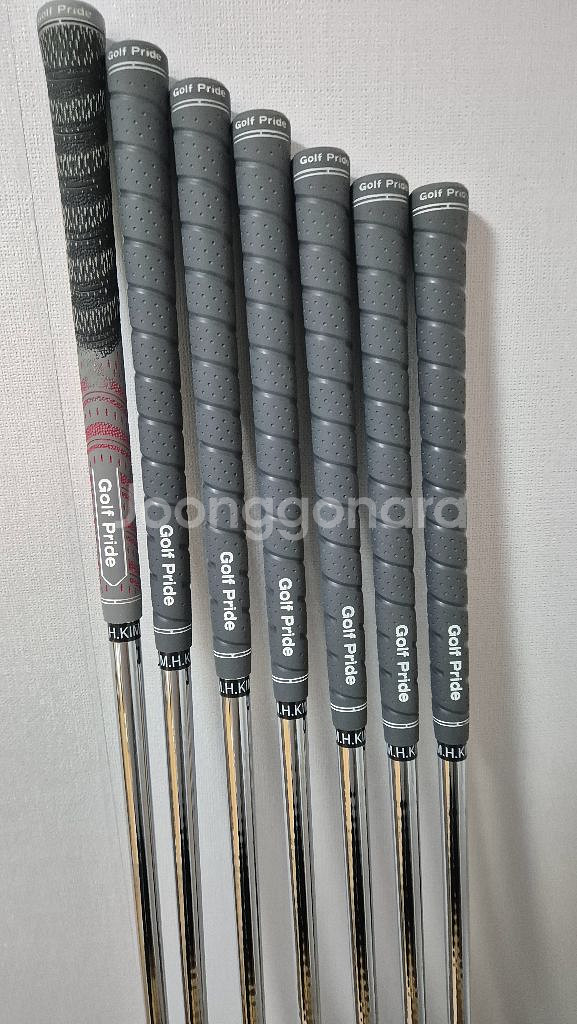 타이틀리스트. t100아이언 팝니다--6