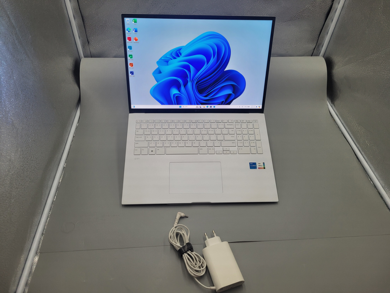 LG그램 노트북 17인치 13세대 !5/램16/SSD5