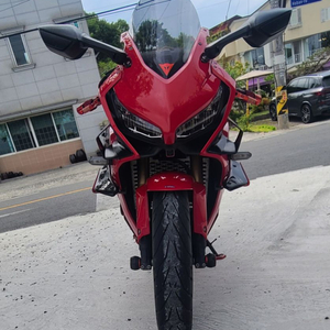 혼다 CBR 650 R [ABS]•아크라포빅•구변완료