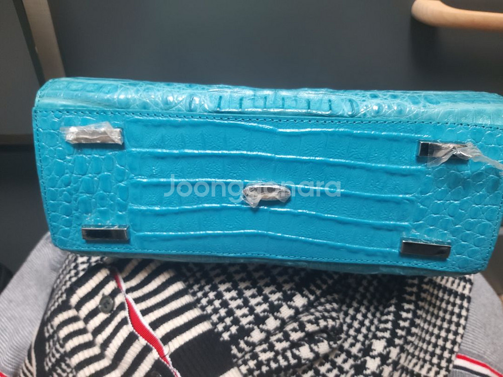 잘모이 악어무늬 소가죽백--5