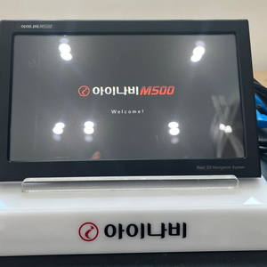 아이나비3D 8인치네비게이션 M500팝니다. 50