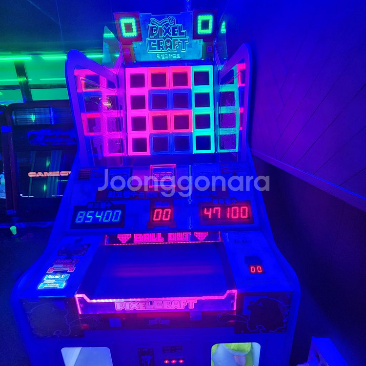 오락실 픽셀크레프트 판매 합니다--0