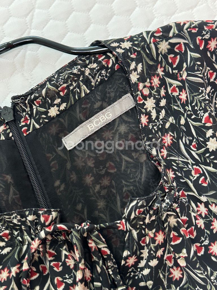 BCBG 쉬폰 원피스 55~66사이즈--2