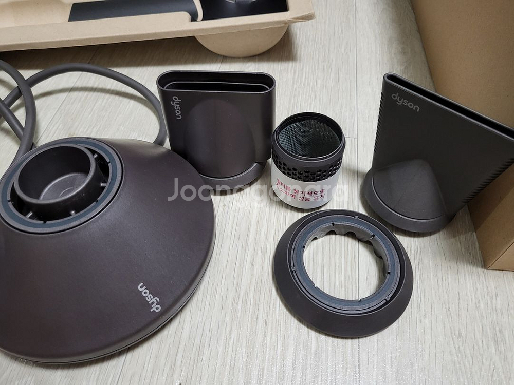 다이슨 슈퍼소닉 HD08 박스풀셋 상태최상--6