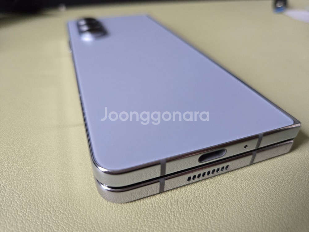갤럭시Z폴드5 자급제 512GB 아이스블루 팝니다.--6